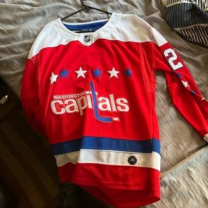 Adidas size 50 (Medium) Yevgeny Kuznetsov reverse retro NHL Jersey